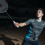 découvrez les erreurs tactiques fréquentes au badminton et apprenez comment les éviter pour améliorer votre jeu et gagner en efficacité sur le terrain.